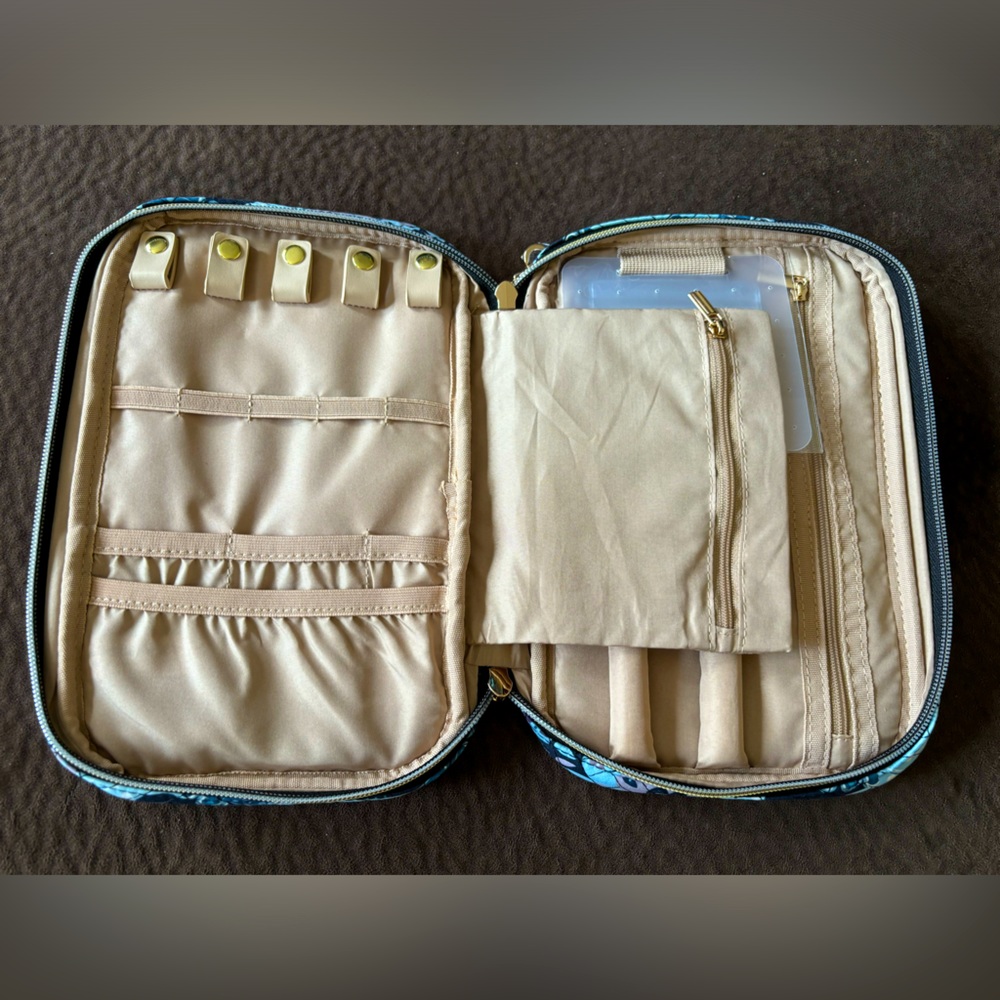 NWT BagSmart jewelry travel bag